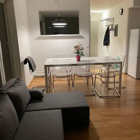 Lägenhet Center R9 3 Bedrooms