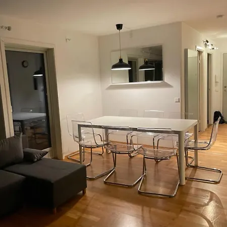 Center R9 3 Bedrooms Apartmán